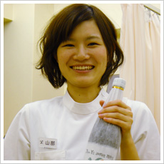 山部 由貴